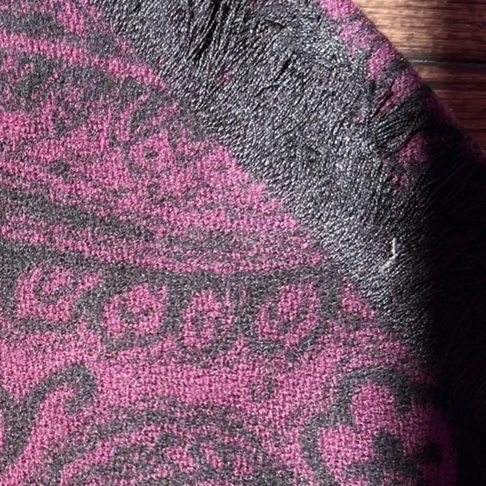 STAGG 70”L Damask Print Burgundy & Brown Viscose Raw Hems Scarf/Wrap NWT
